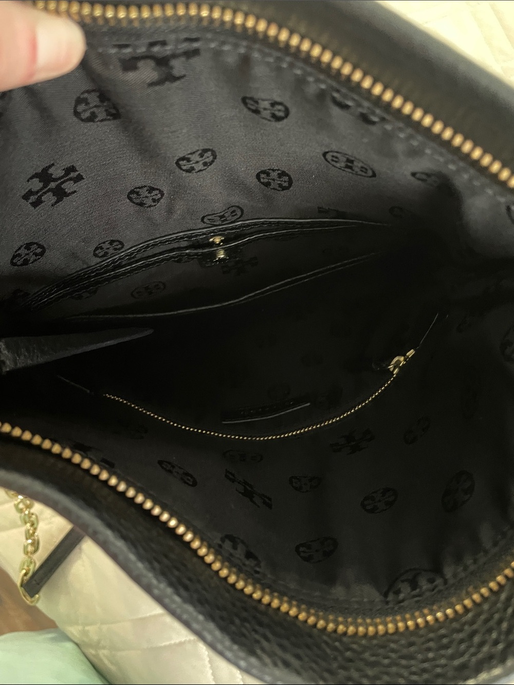Tory Burch Black Pebbled Leather Fold-Over Crossbody with Gold Chain - Picture 4 of 9